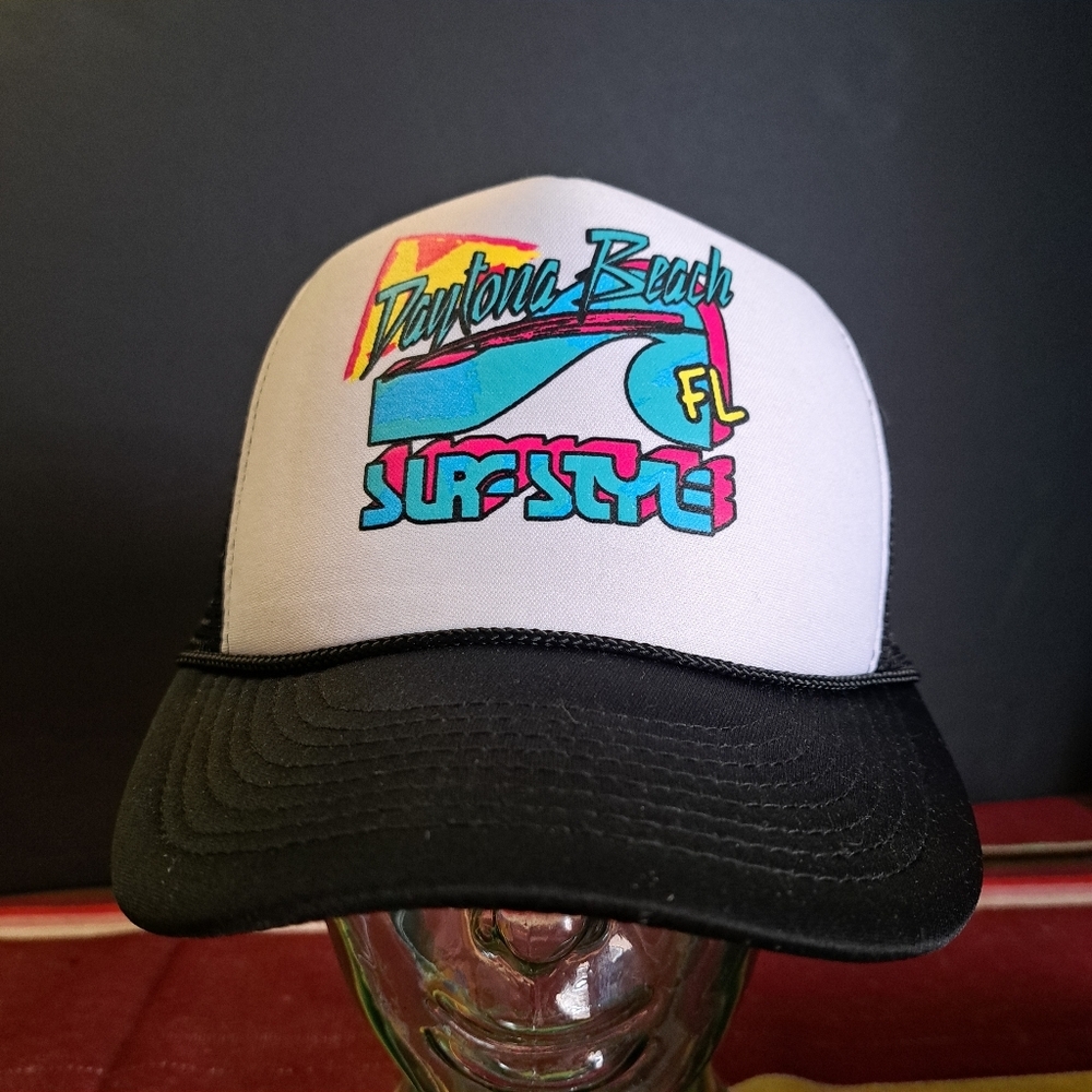Vintage‎ Daytona Beach Surf Style Retro Mesh Strap Snap Back Trucker Hat Cap